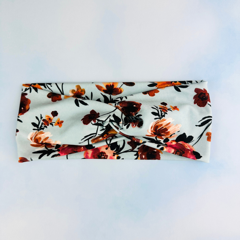 
            
                Load image into Gallery viewer, Twist Headband - Teal Rose
            
        