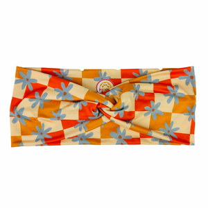 
            
                Load image into Gallery viewer, Twist Headband - Yellow Orange Daisy Checker
            
        